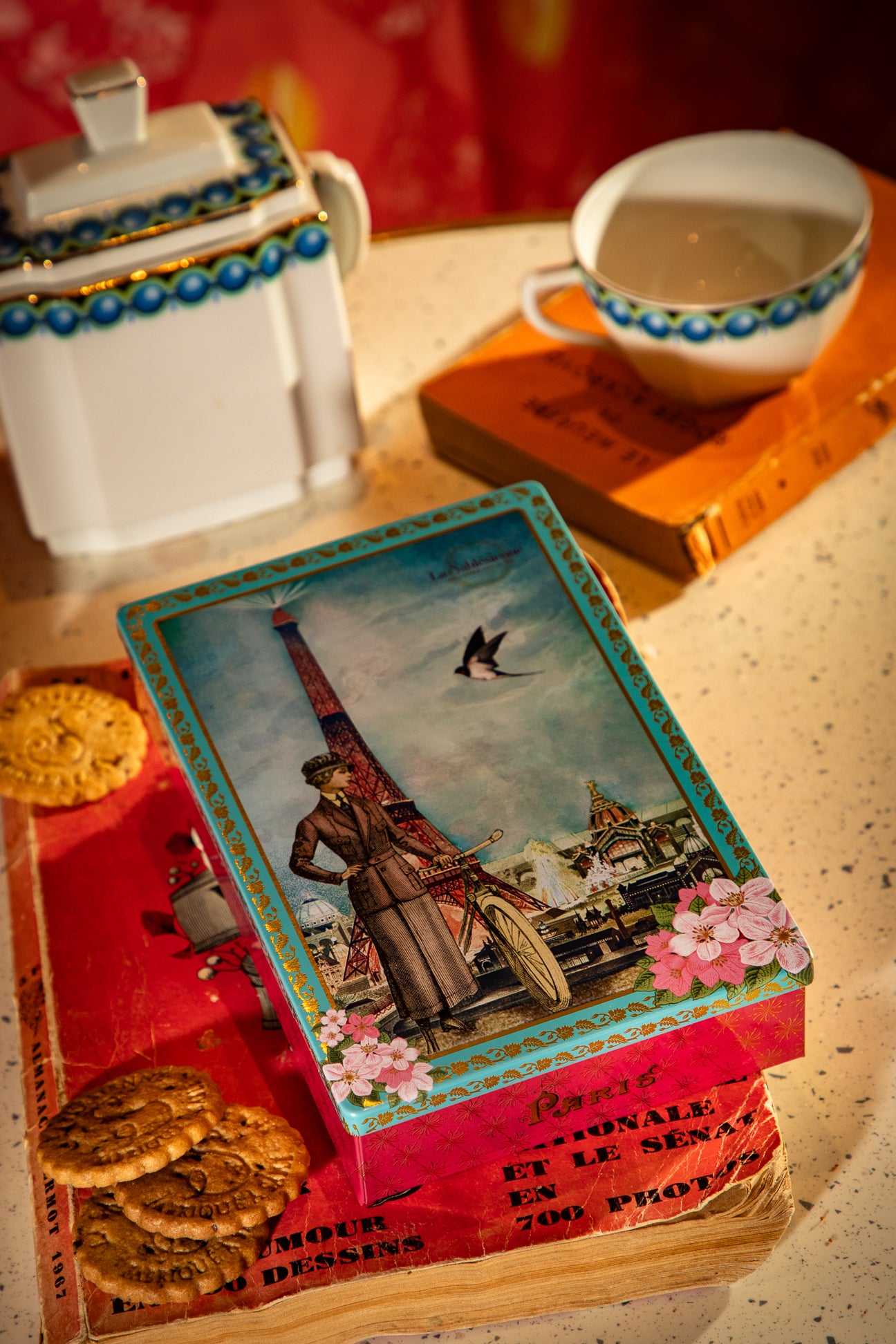 Biscuits sablés aux pépites de chocolat - boite métal "Louison à Paris" 150g